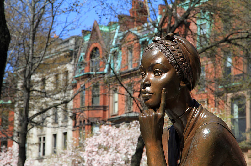 Estatua Phillips Wheatley Estatua Phillips Wheatley